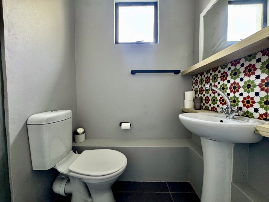 To Let 0 Bedroom Property for Rent in Burgundy Estate Western Cape